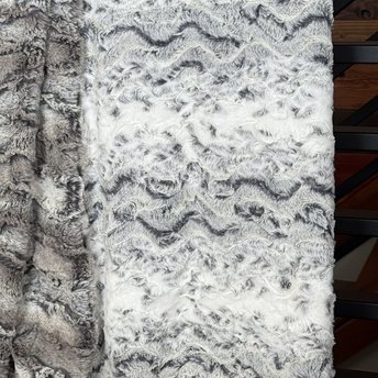 Snowy Owl Luxe Minky Blanket